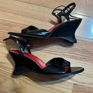 VTG - Strapy Black Wedge Heels